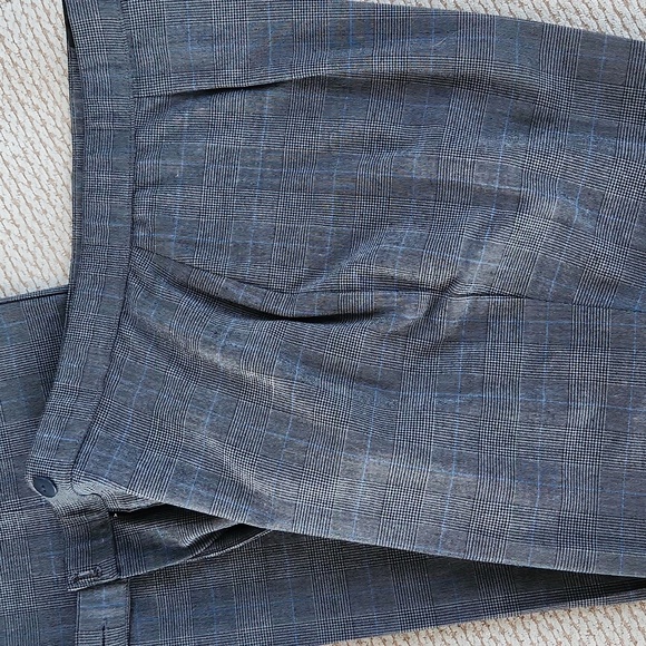 Haggar, Womens Dress Pants, Size 6 Average - Picture 4 of 8